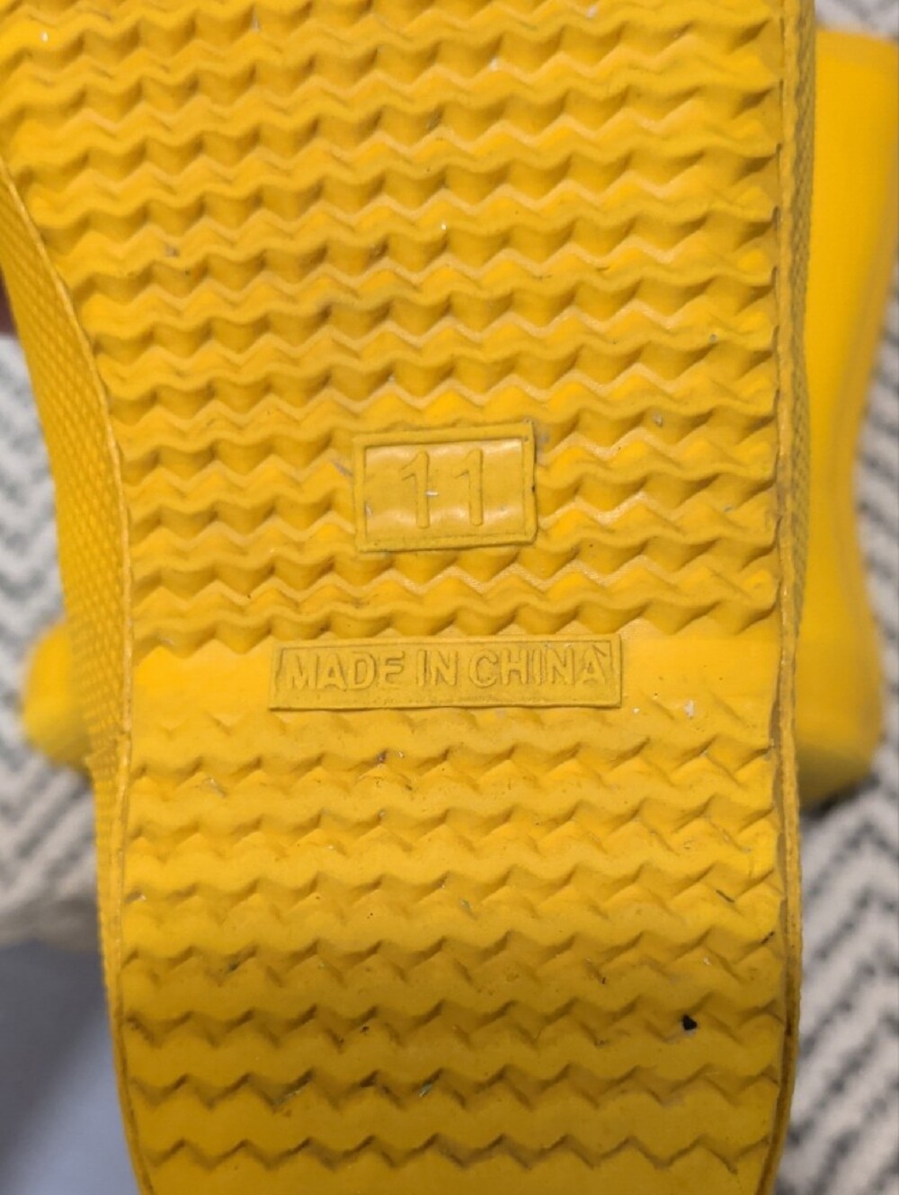 Hunter Bright Yellow Rain Boots - Picture 6 of 6